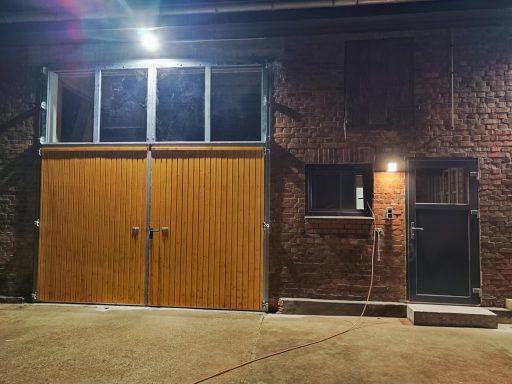 Tür zum Aquatrainer Raum